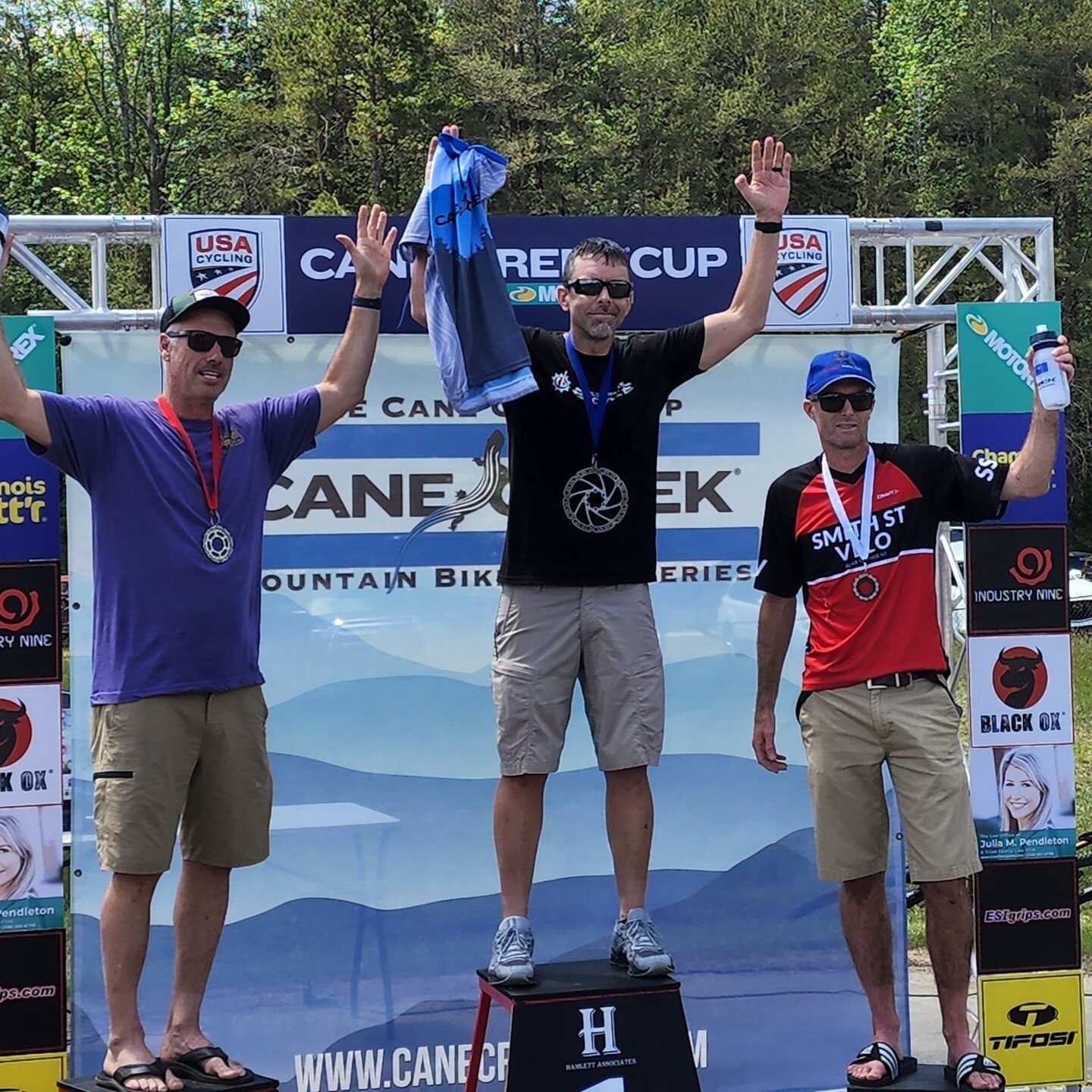 Podium from the Stump Jump yesterday.
#canecreekcupmtbseries, #chamoisbuttr, #motorexbikeline, #blackoxsealant, #esigrips, #tifosioptics, #industrynine