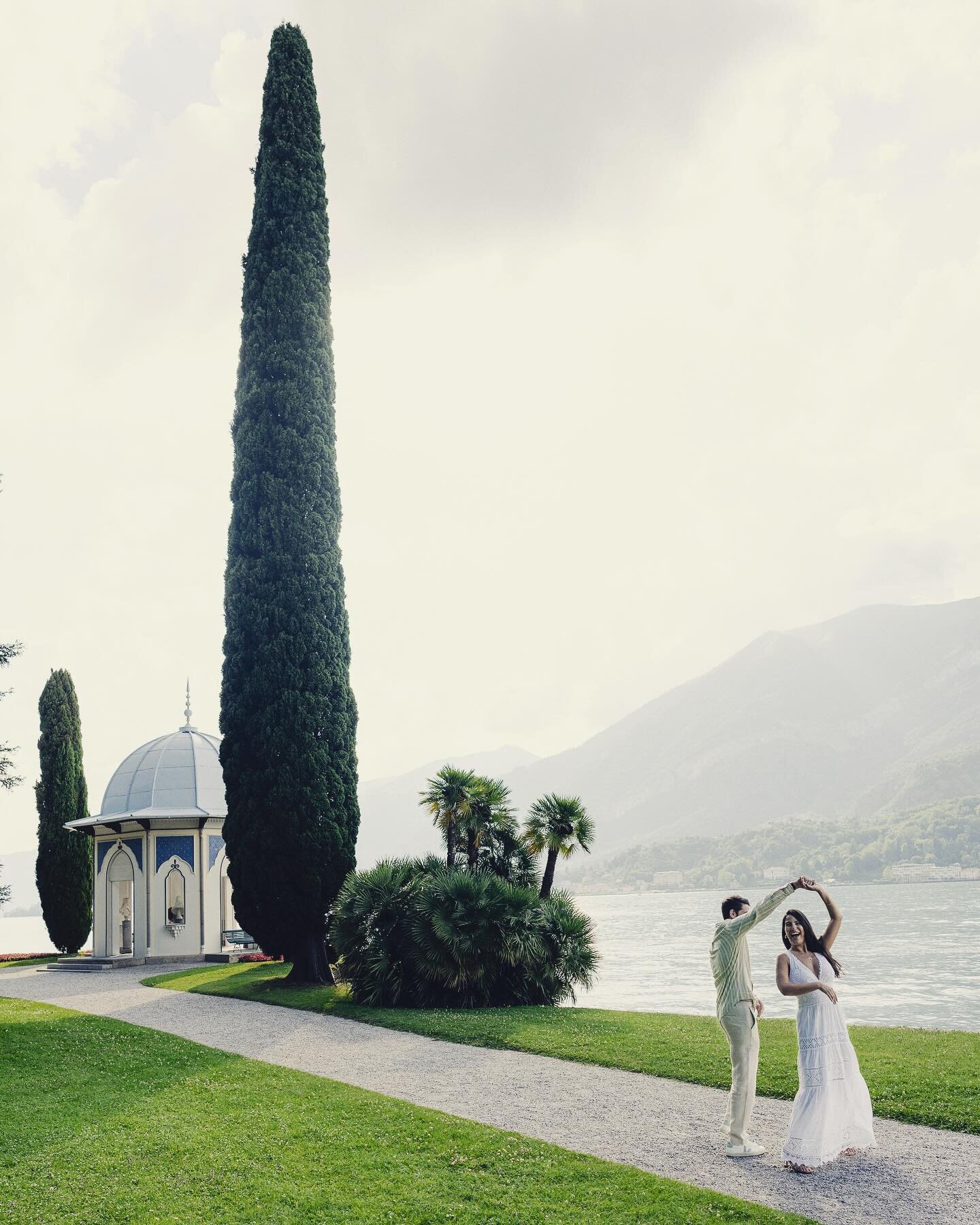 A wonderful day at Villa Melzi in Bellagio, Lake Como.
The wedding season is almost here.  Love waits in Lake Como. Weddings, elopements, proposals and engagements will soon fill up my calendar. I am a lucky photographer.  #lakecomo #lakecomovillas #