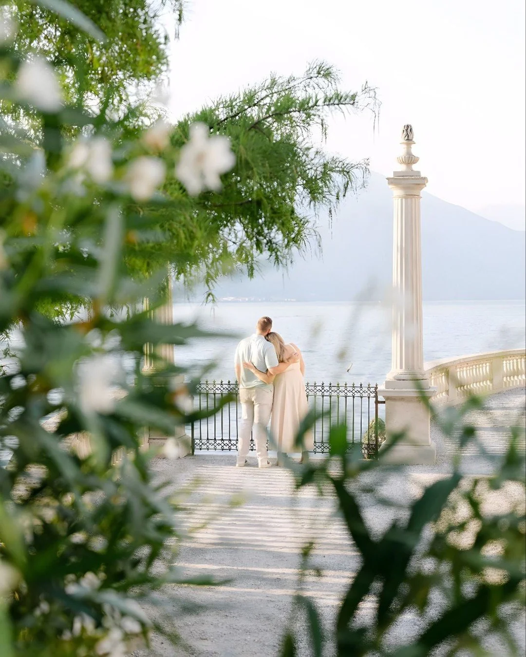 A golden hour 'yes' at Villa Melzi. 
Jonathan planned this surprise for 6 months, and we captured every tear of joy. 💍✨

If you're planning a Lake Como proposal, I'd love to help create your perfect moment.

DM me for 2026 availability!
.
.
.
.
#Lak