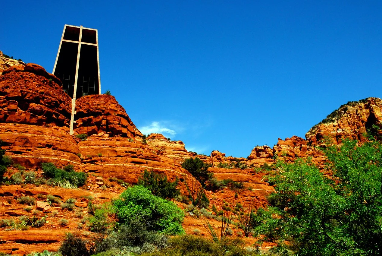 Chapel_of_the_Holy_Cross.jpg