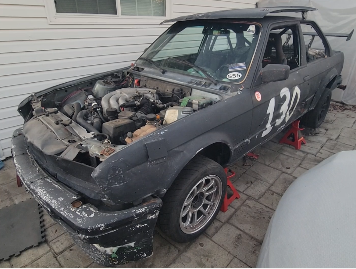E30 Lives Rich