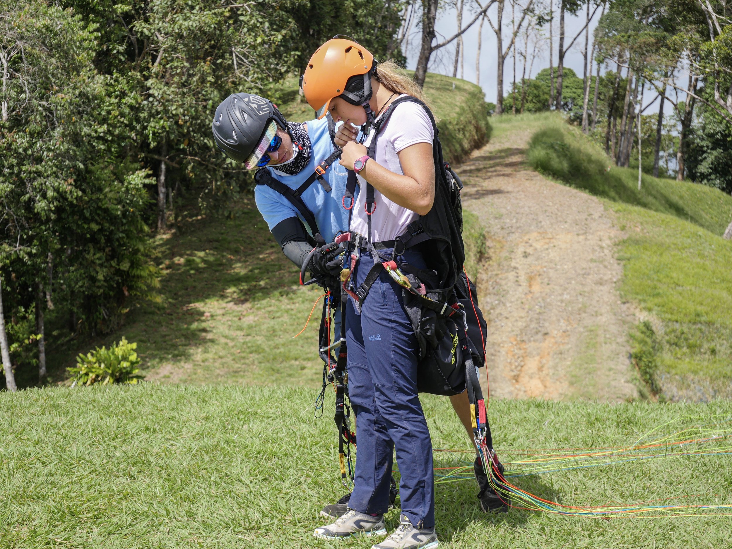 tandem-paraglide-dominicalito.JPG