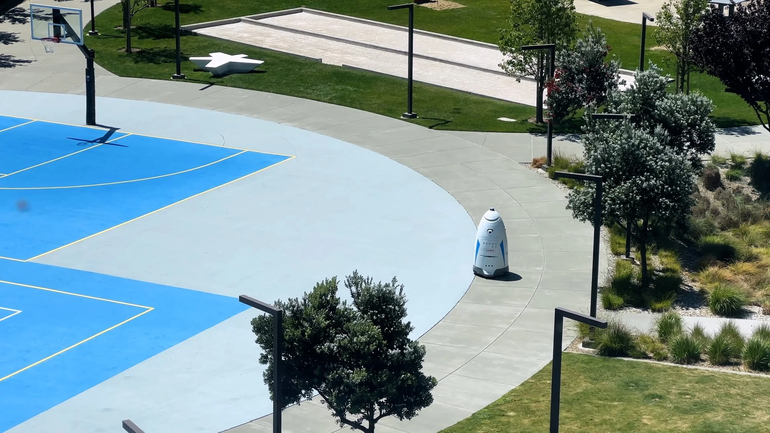 Robot on the streets of san francisco