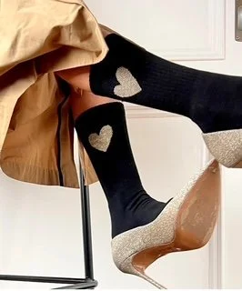 schwarze Glitzersocken.jpg