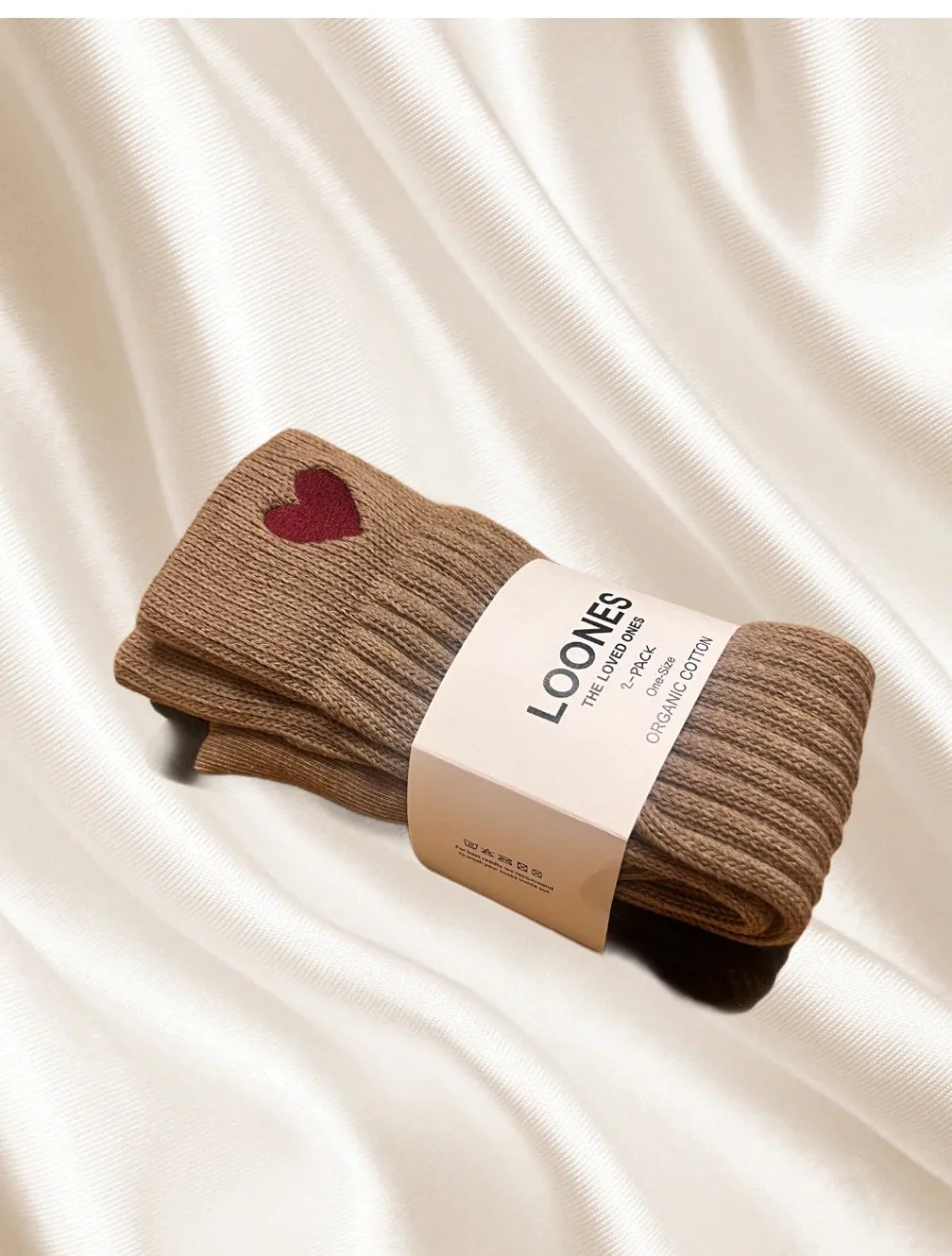 Tennissocken Braun mit Herz burgunderLOONES.jpeg