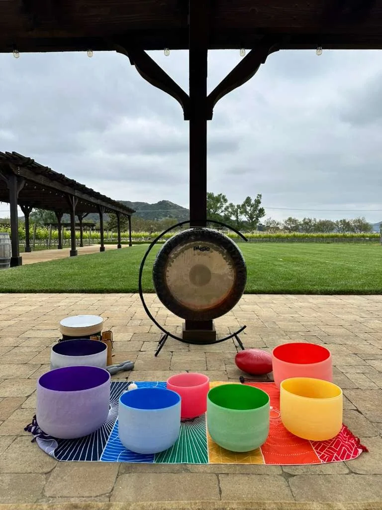 The Gratitude Glow: A Yin + Soundbath Experience