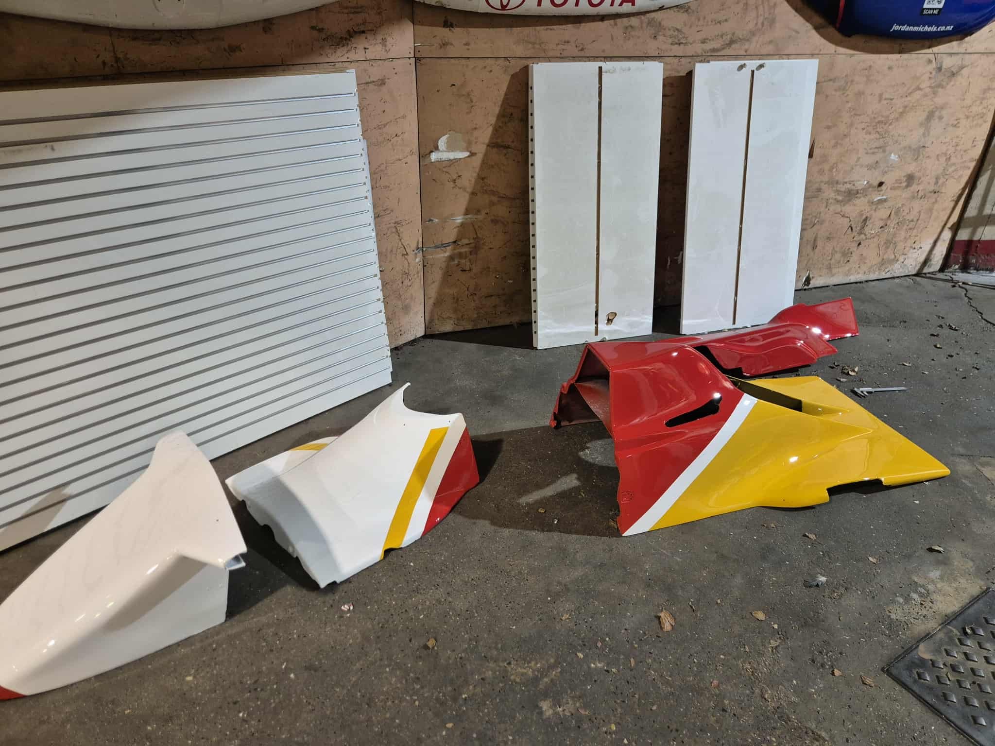 RF87 Van Diemen Formula Ford Parts Painting