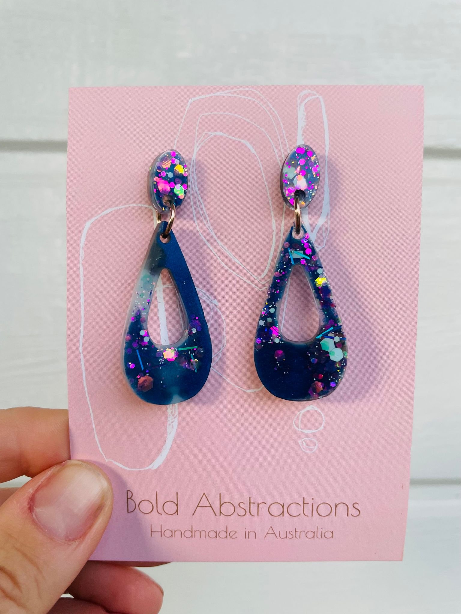 Blue Teardrop small.jpg