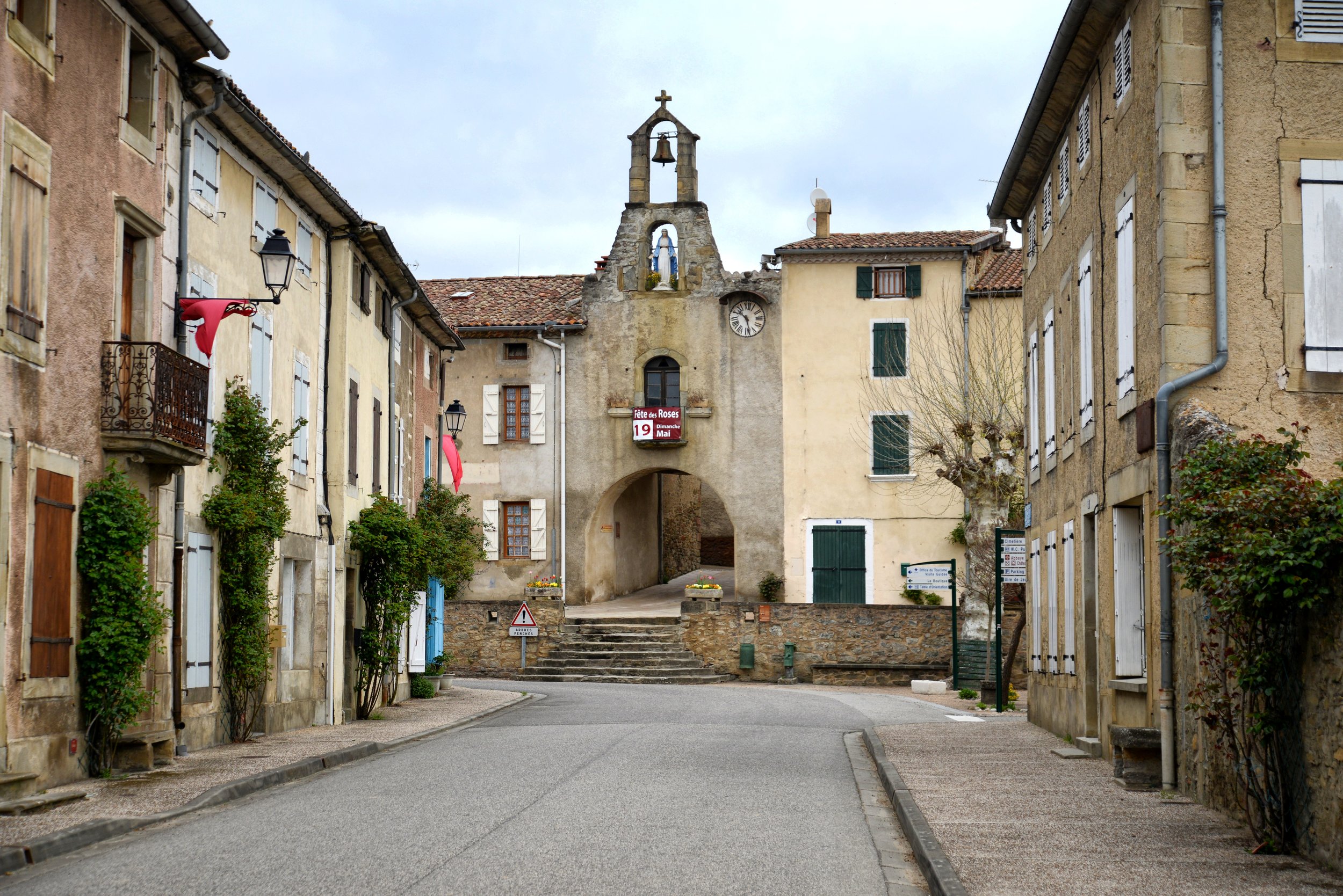 Camon_village.jpg