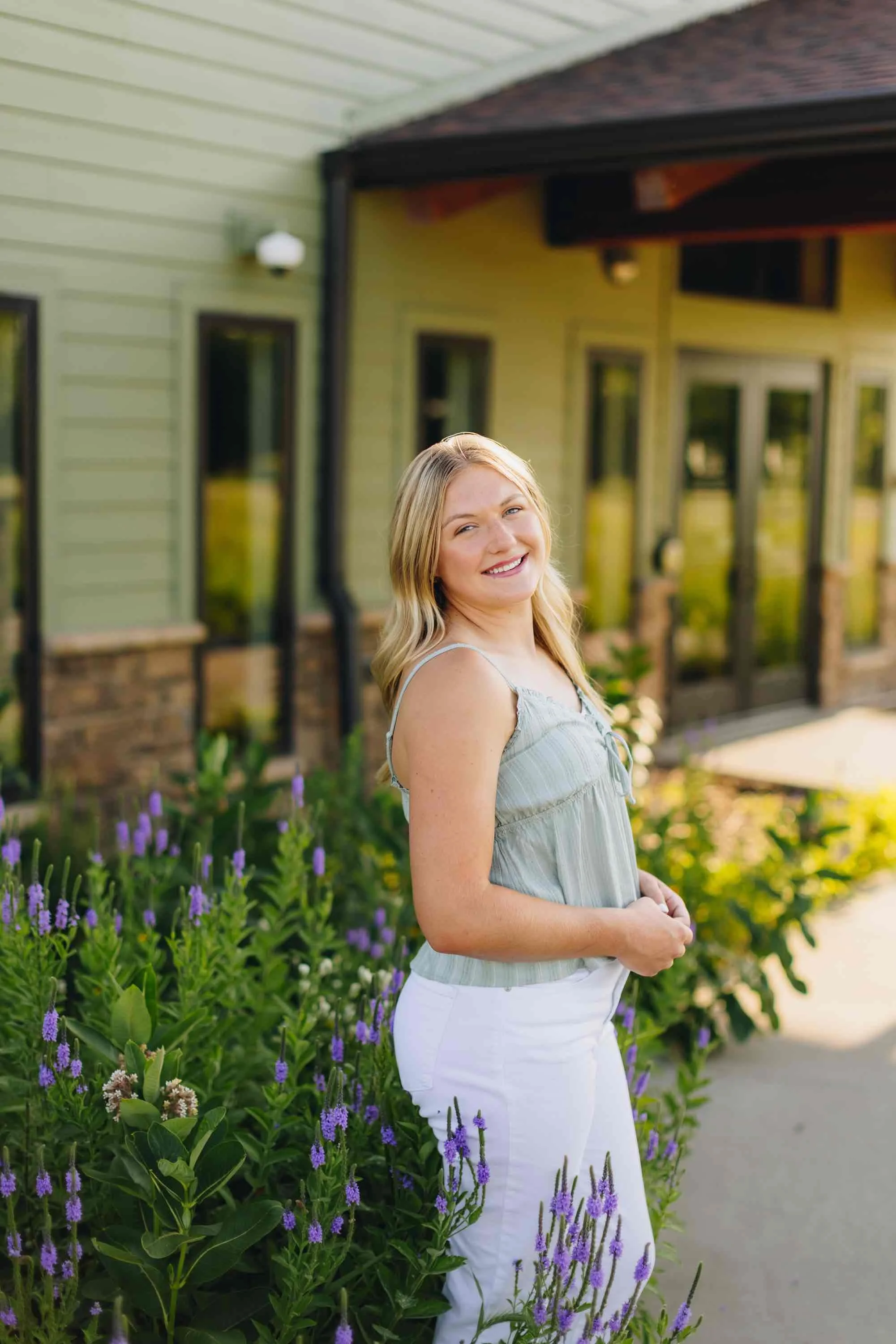 Senior-EmmaS-62.jpg