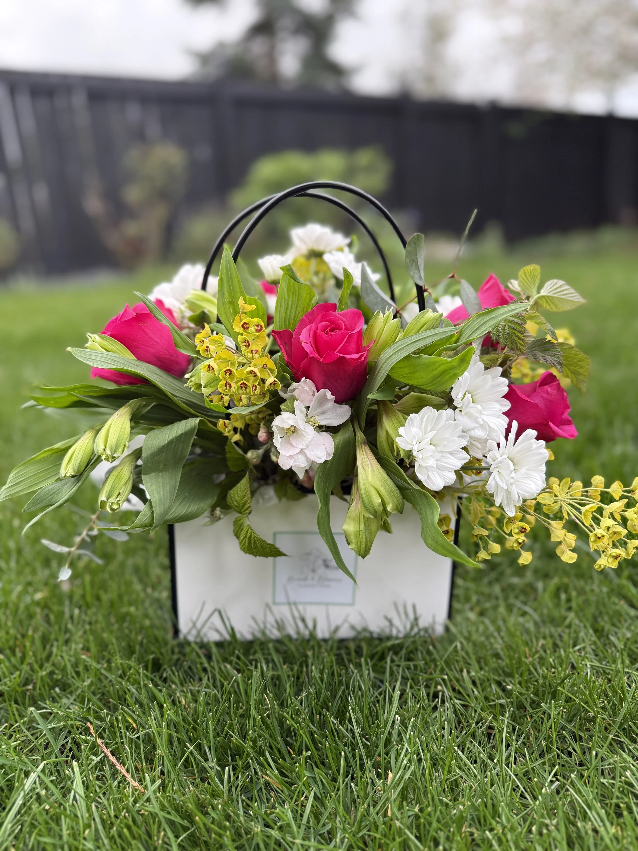 Bouquet white bag.jpg