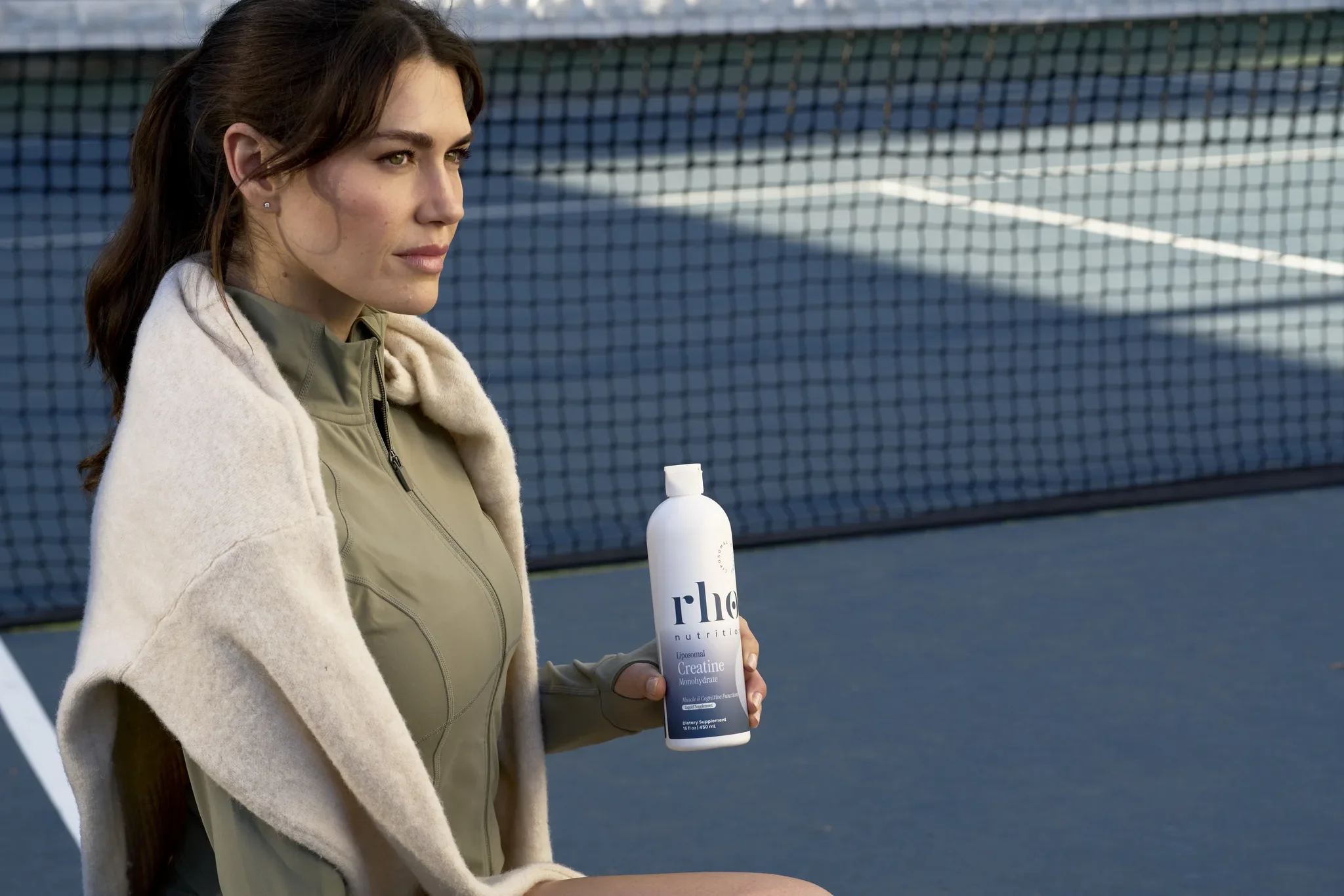 creatine-supplement-lifestyle-photographer-outdoor-athlete_02.webp