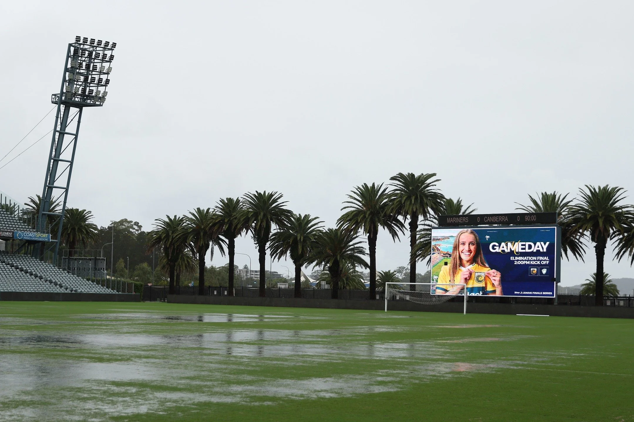 The Elimination Final between the Central Coast Mariners and Canberra United has been postponed due to flooding of the field courtesy of heavy rain over the past 24 hours. Shot on assignment for @gettyimages #aleague #football #soccer #sportsphotogra