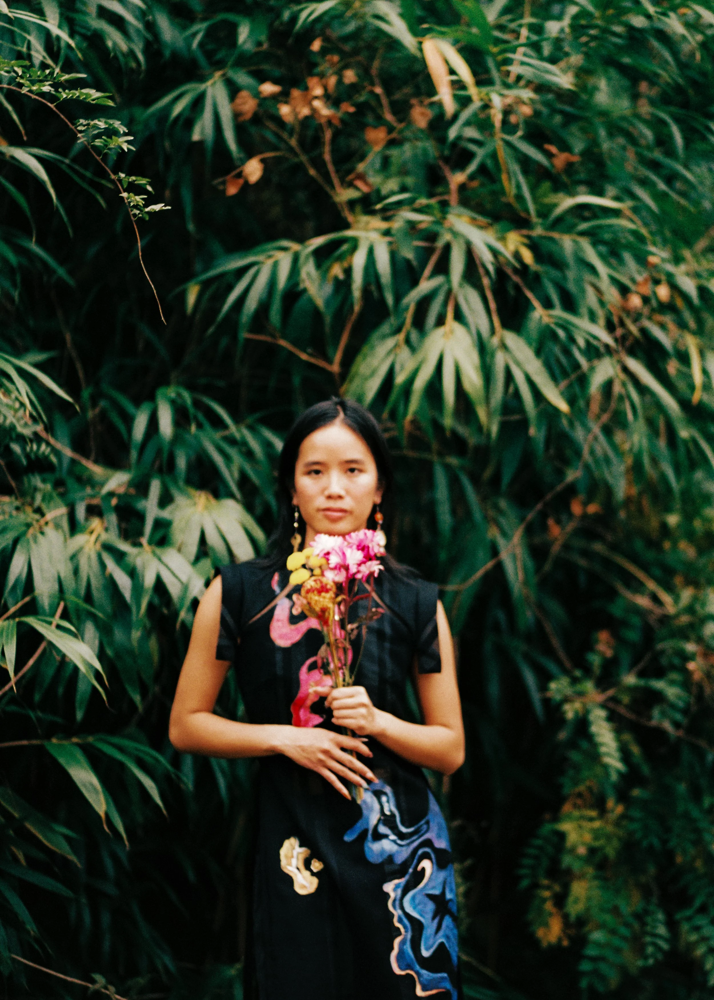 MinhThu_Nov2025_clairebyphotos--13.jpg