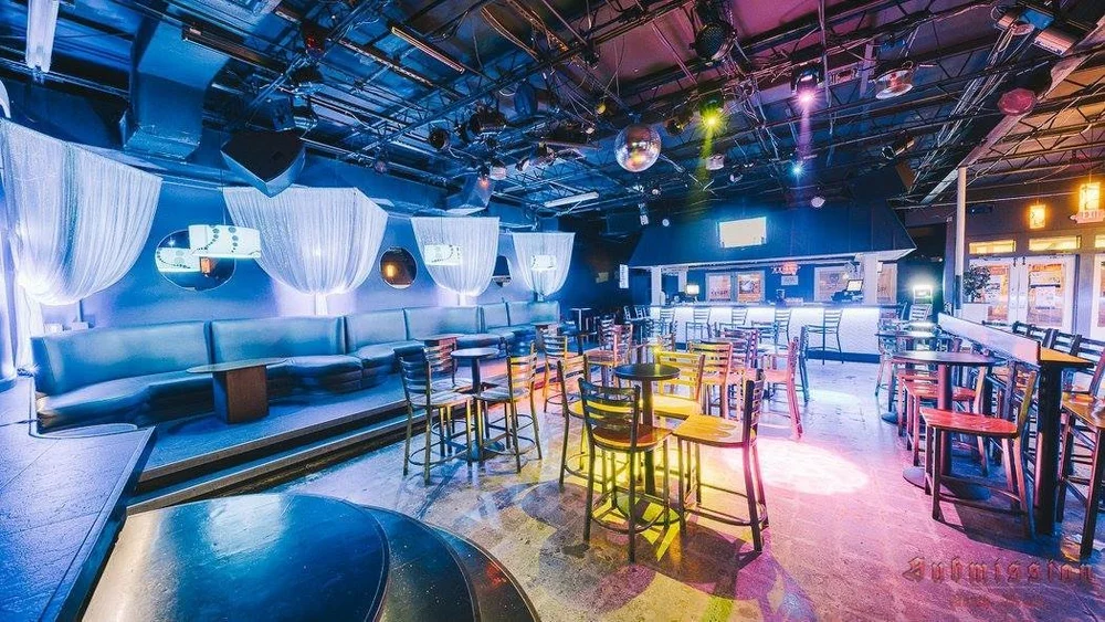 Bar photo 2