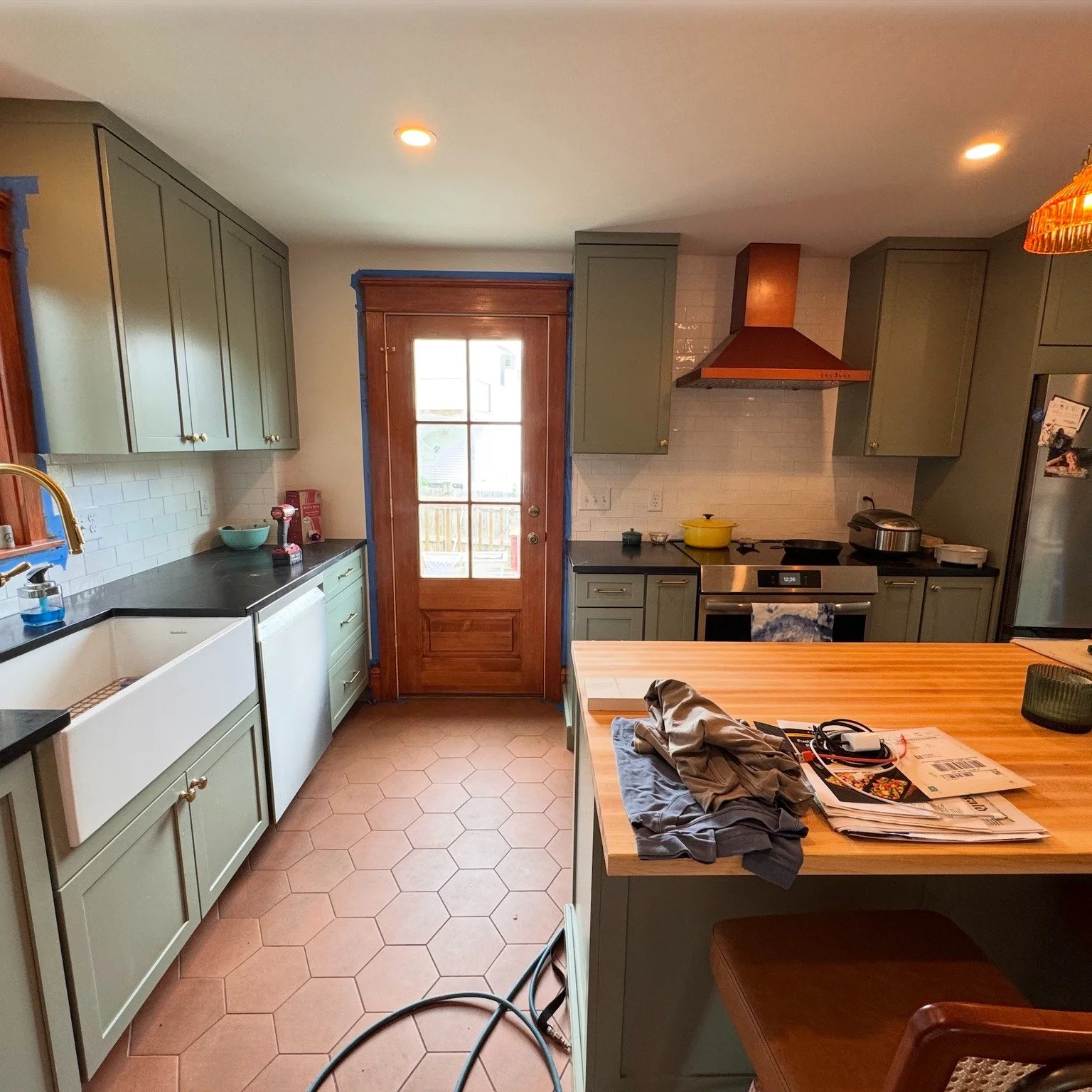 Another big SoPo update ✨

The new back door is officially in, and it completely changed the feel of the space with all the added natural light pouring into the kitchen.

We&rsquo;re wrapping up the crown details, final touch-ups, and all those finis