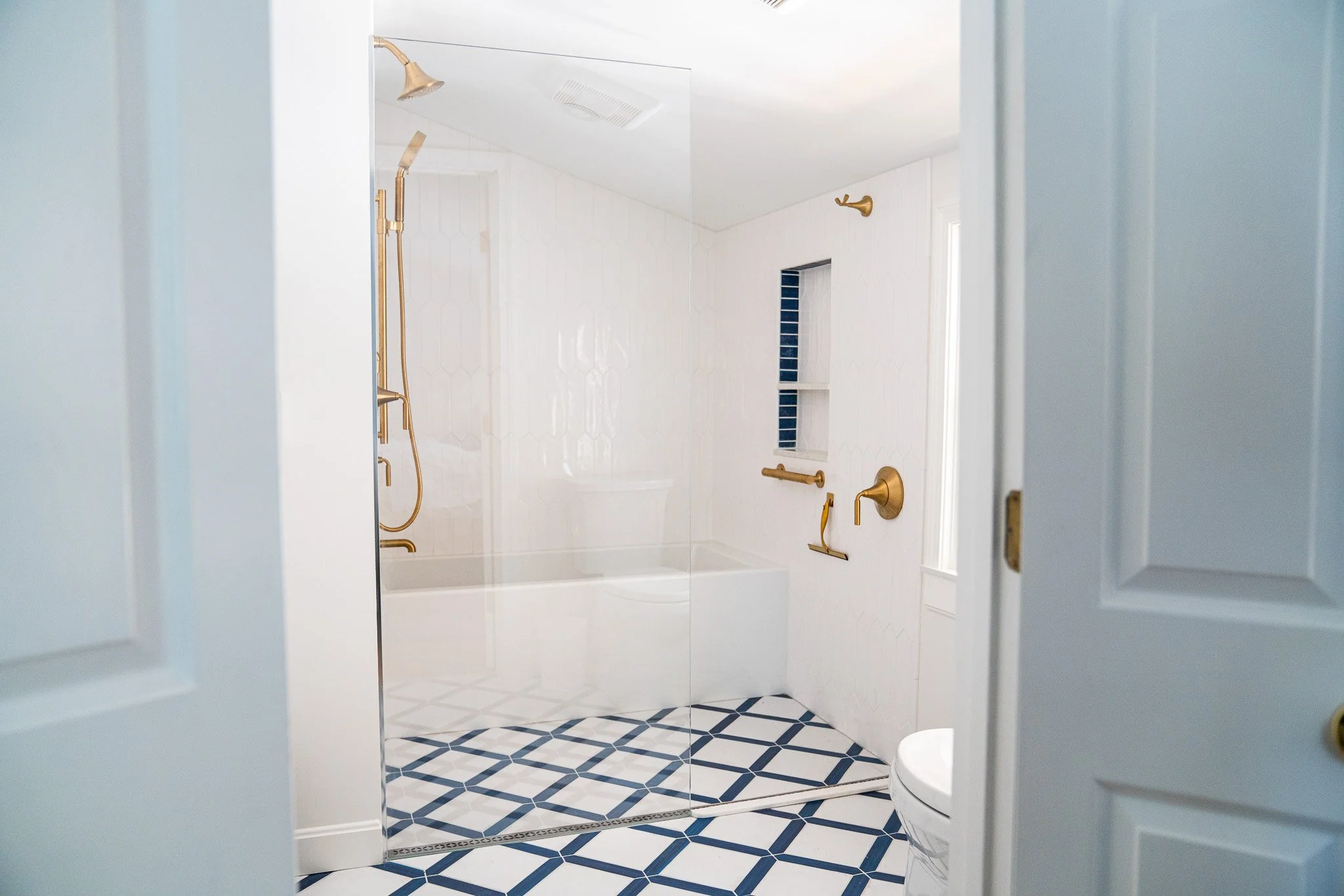 Walk-in shower and tub combo in Raymond, Maine