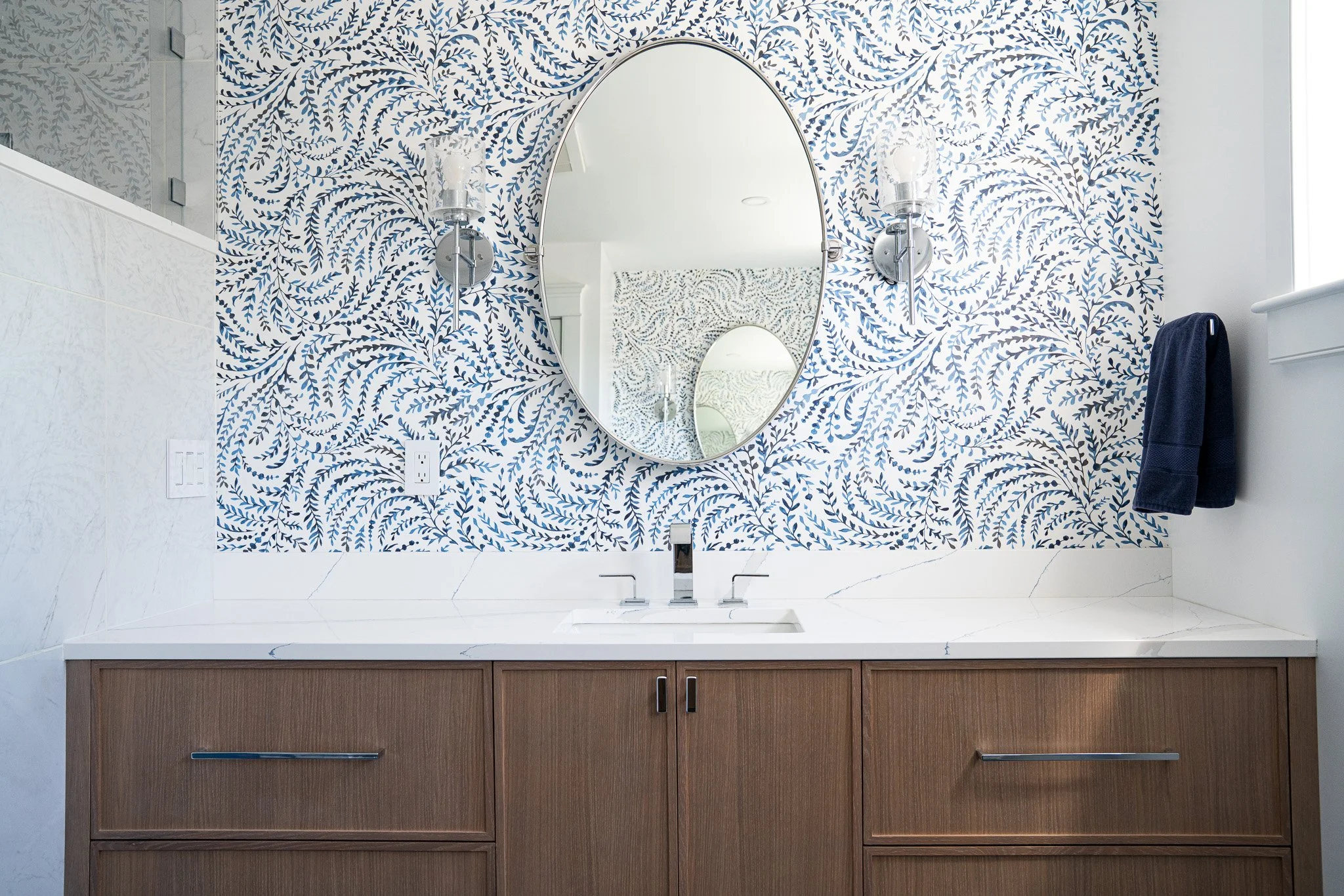 Modern coastal bathroom design in Scarborough, Maine