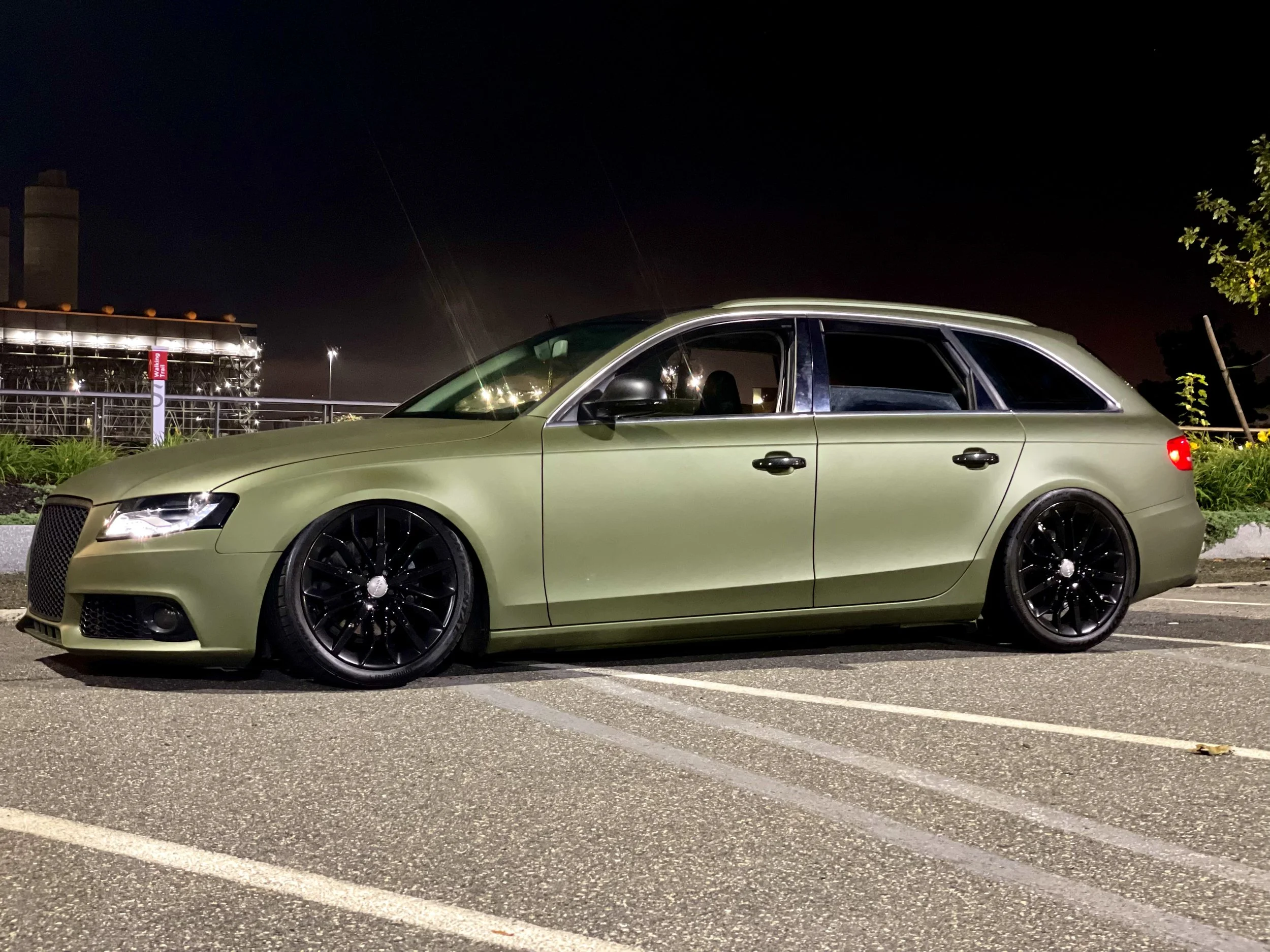 Liquid Wrapped Matte Army Green 