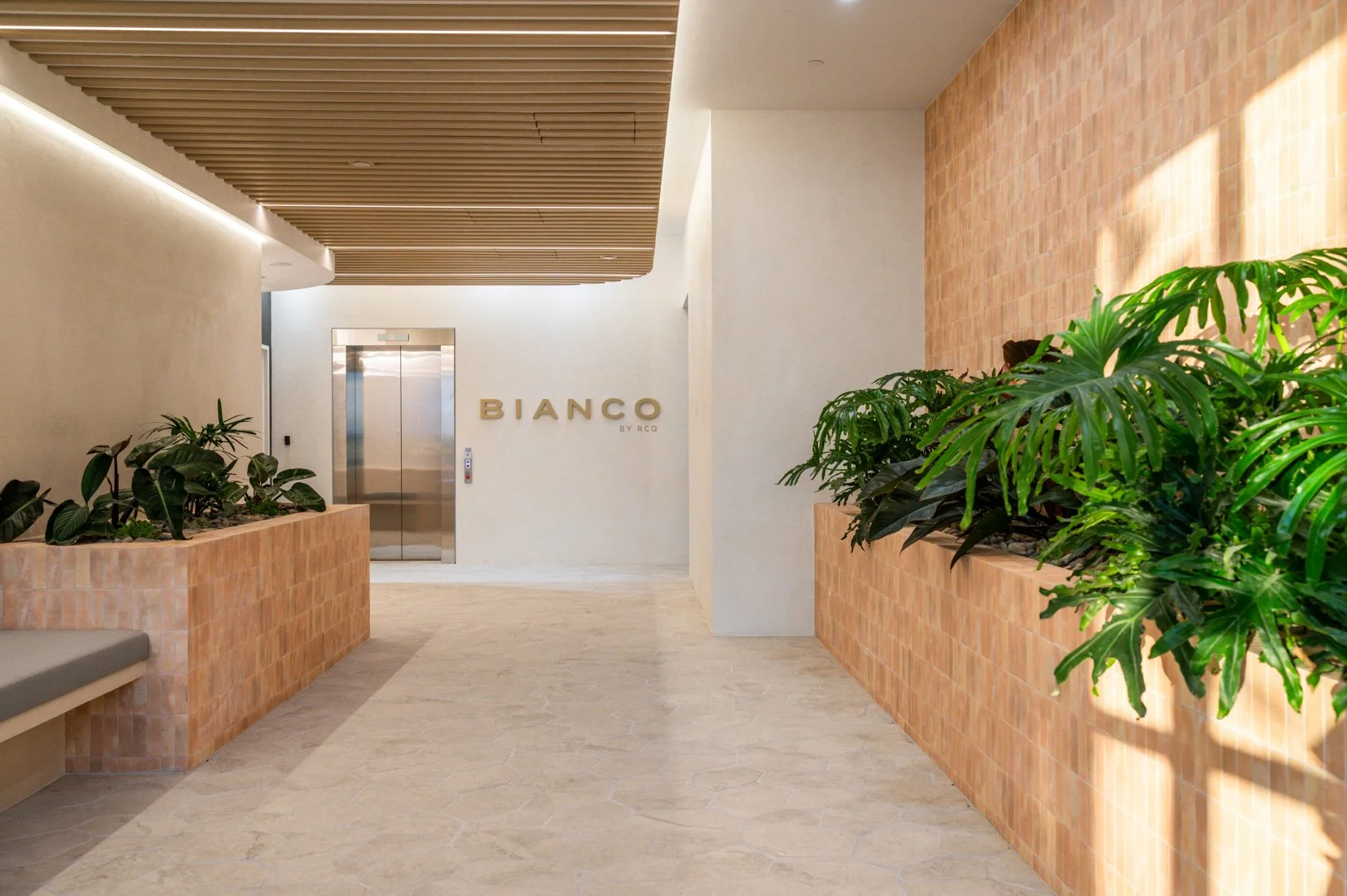 BIANCO - Foyer