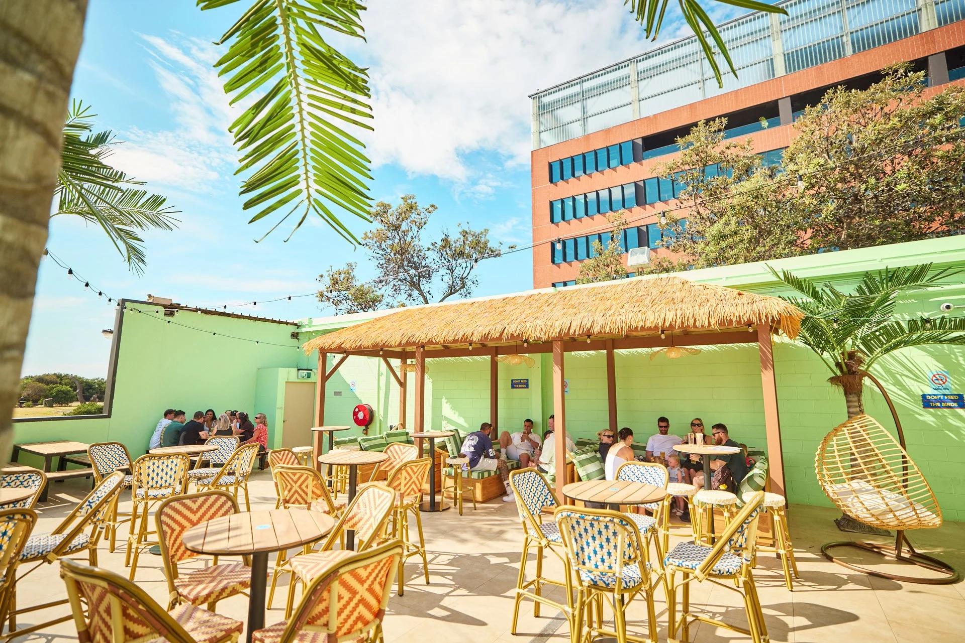 MD3610_Functions_Image_Beach-Club_12.jpg