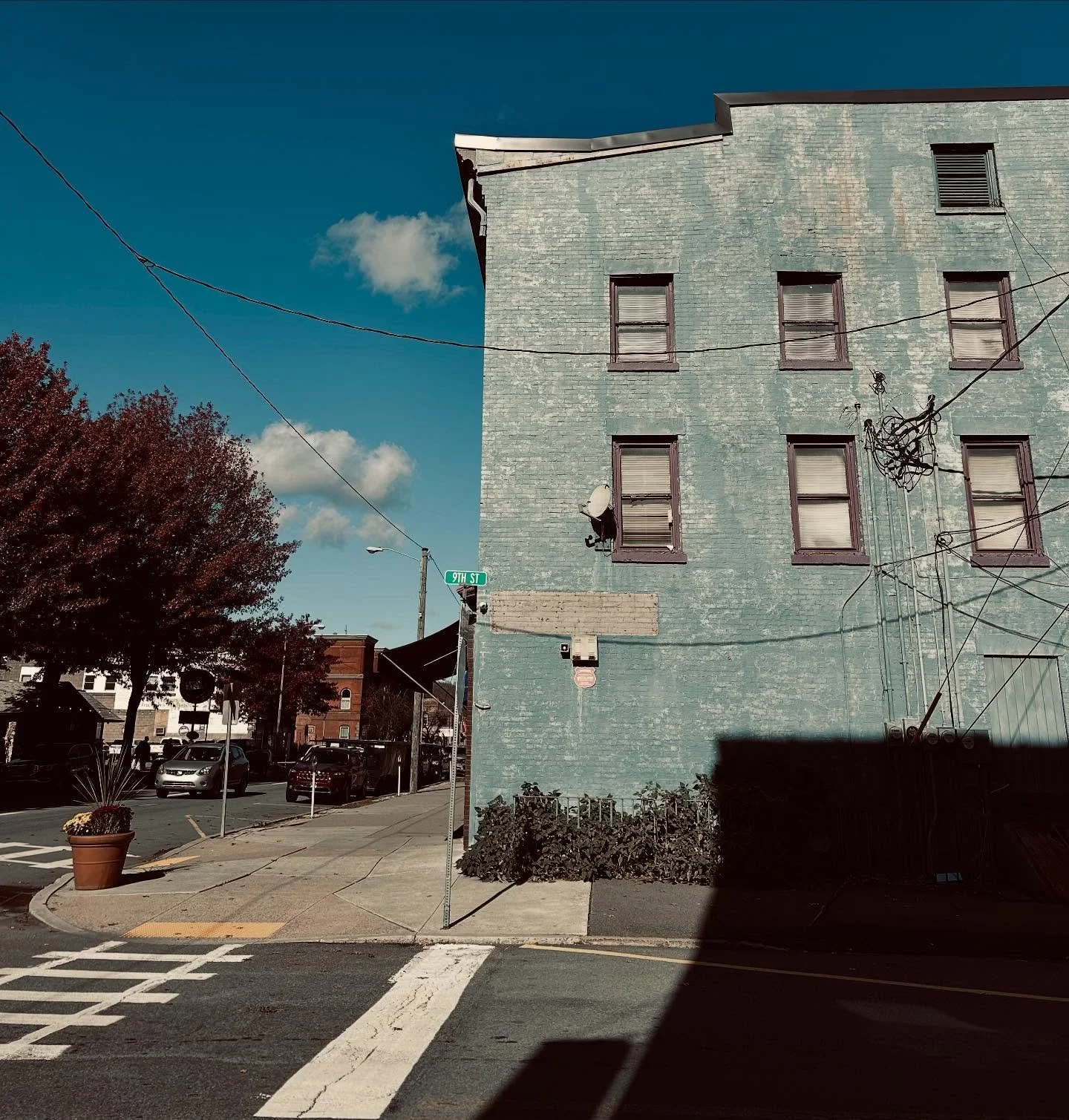 🖤

.

.

.

.

.

.

.

.

.

.

.

#poem #poetrycommunity #poetrysnotdead #poetrysociety #poetssociety #poetrylovers #poetryislove #poetryislife #poetrycorner #poetryisalive #poemsociety #words #thoughts #poetrygram #poetsofinstagram #poetryoftheda