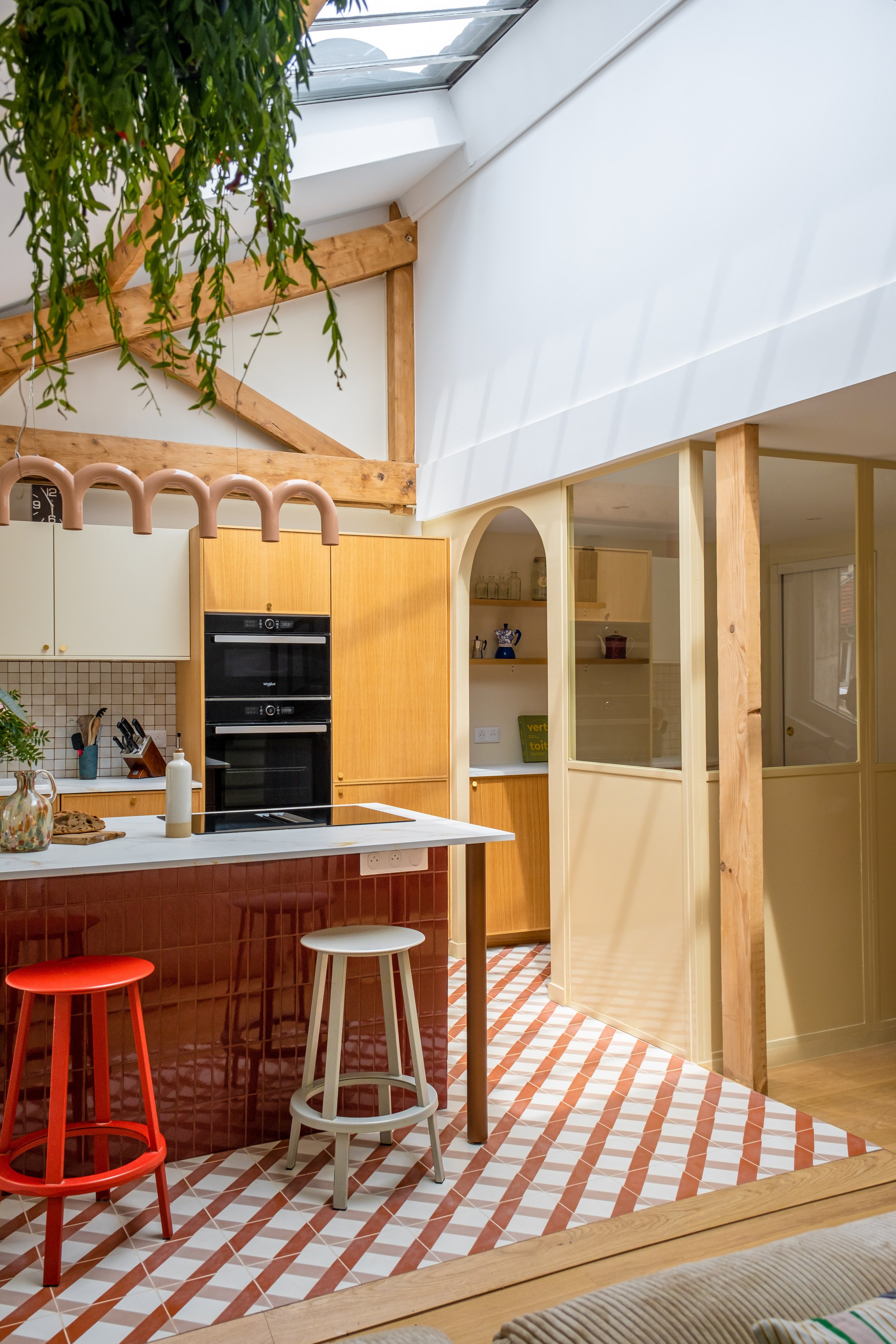 PHOTO 5 Portrait .jpg