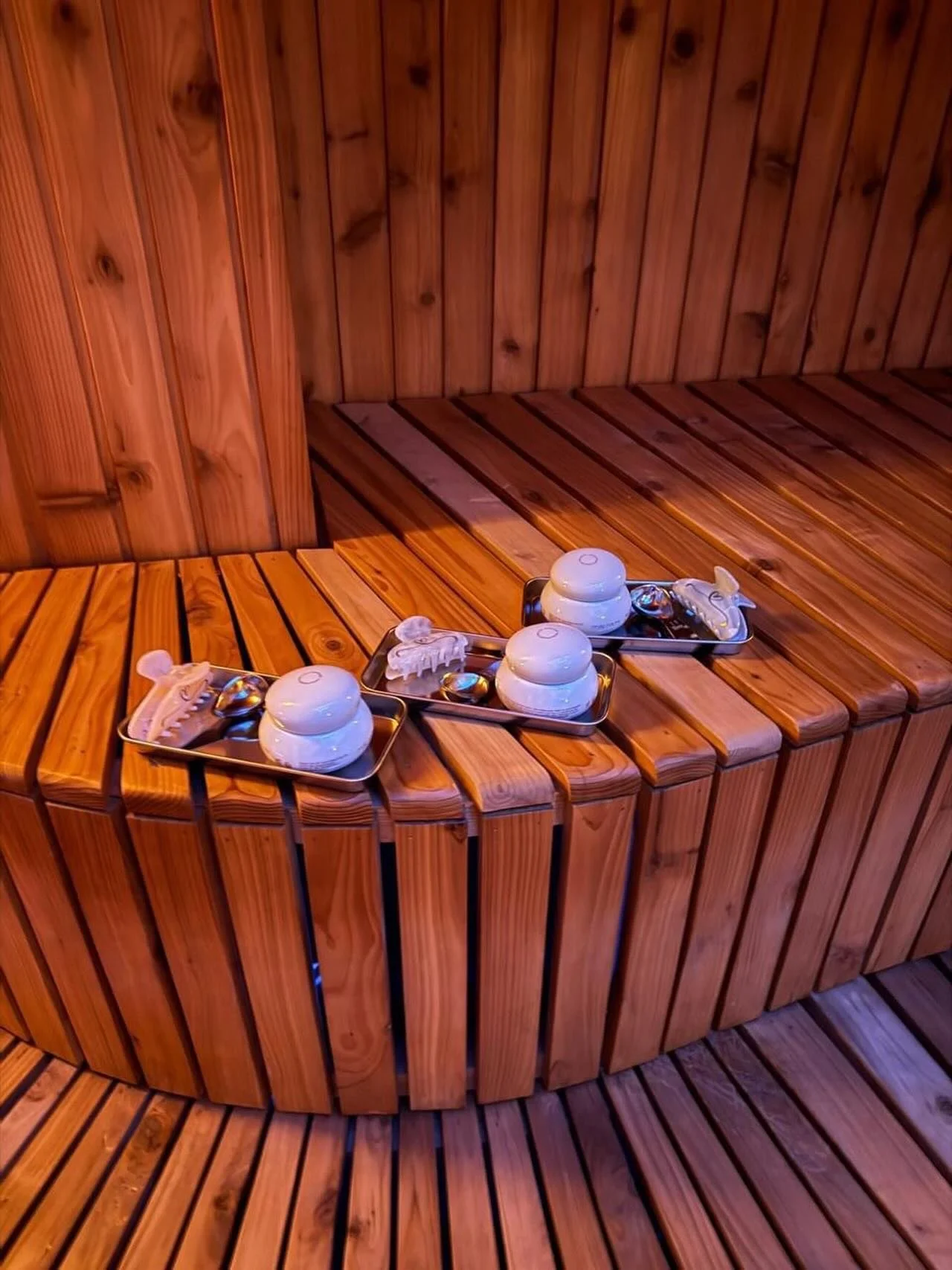 Last week @mainami hosted an intimate community group to preview Mai Nami&rsquo;s haircare formulation, and innovation which supports and enhances the natural beauty of wavy hair.

Heat and sauna rituals are known to enhance the benefits of haircare,