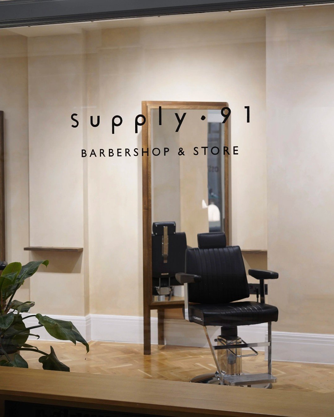 Start 2026 feeling refreshed at Islington Square ✨​​

Treat yourself to a sharp new haircut at @supply.91, a revitalising facial at @treatmedispa,  and a luxurious spa experience at @thirdspacelondon. Perfect ways to reset and kick off the new year i