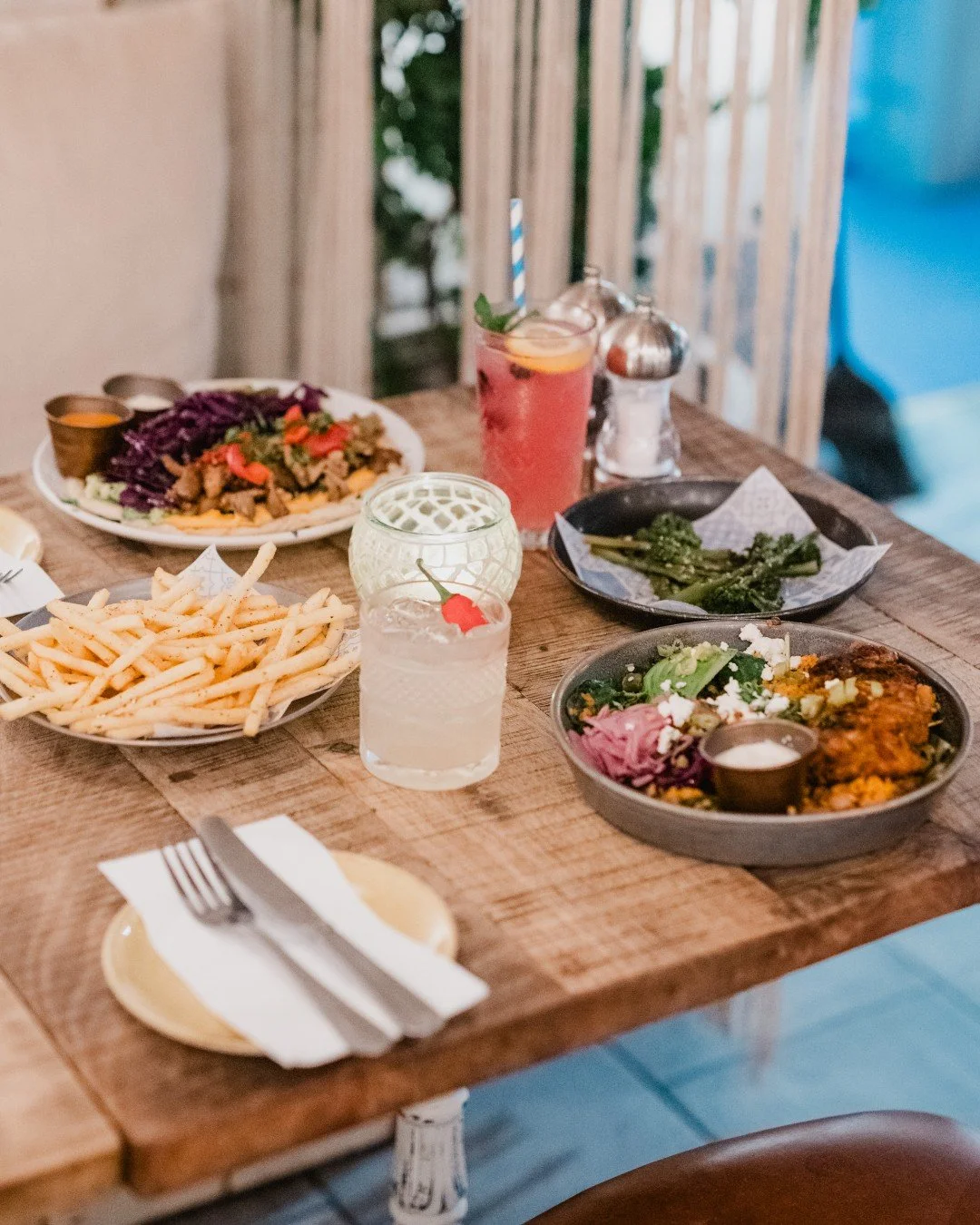 This Valentine&rsquo;s Day, @megansrestaurants is extending their bottomless offer for you all evening 🍸

Expect bubbles flowing, plates piling high, bread tearing, cheese pulling, and desserts made for sharing 💛