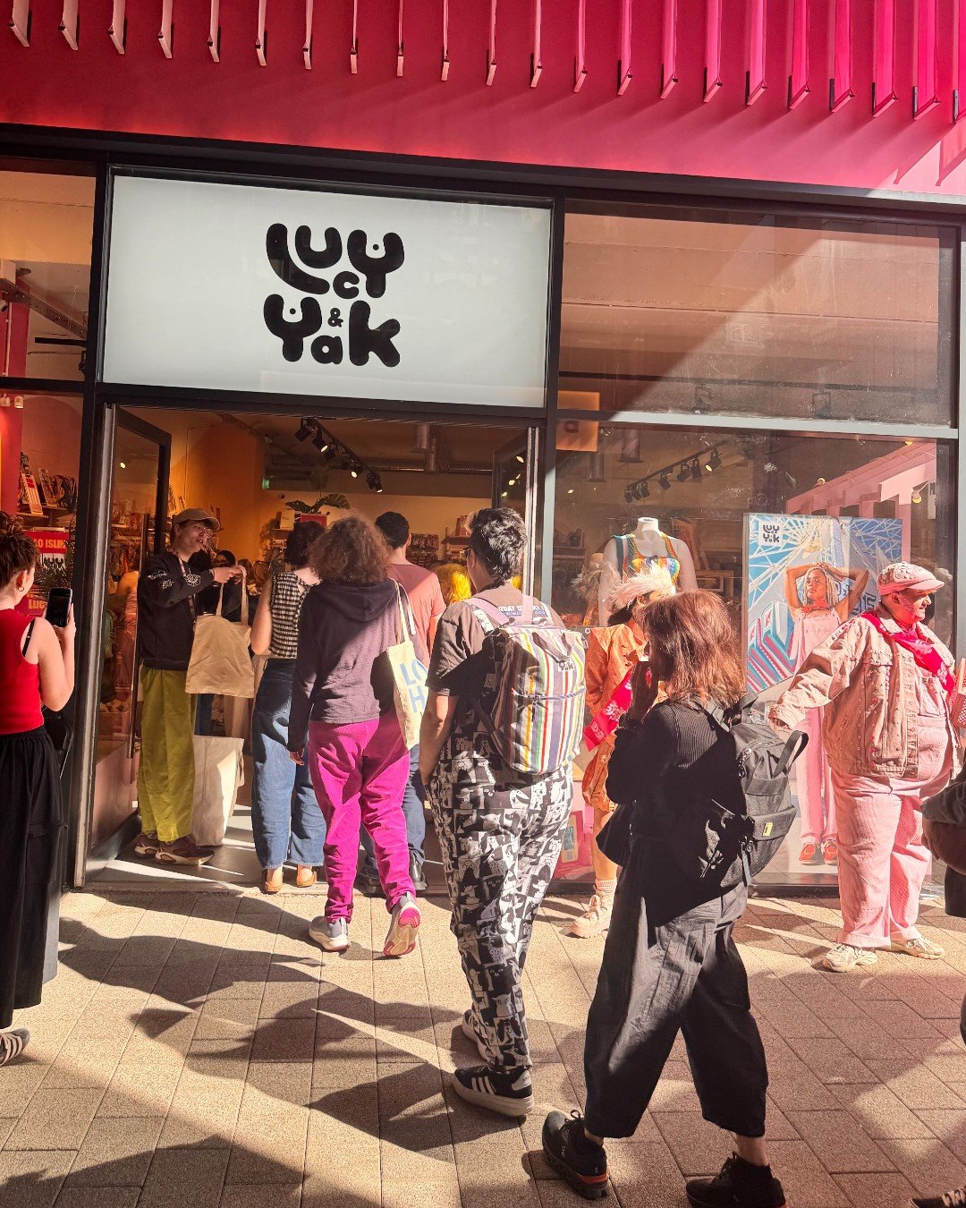 It&rsquo;s official - @lucyandyak is now OPEN! 🎉
 
Lucy &amp; Yak have landed, and to celebrate they&rsquo;re offering 20% off all weekend 💛
 
Expect plenty of great products and fun extras in store, including Lucy &amp; Yak cupcakes and an embroid