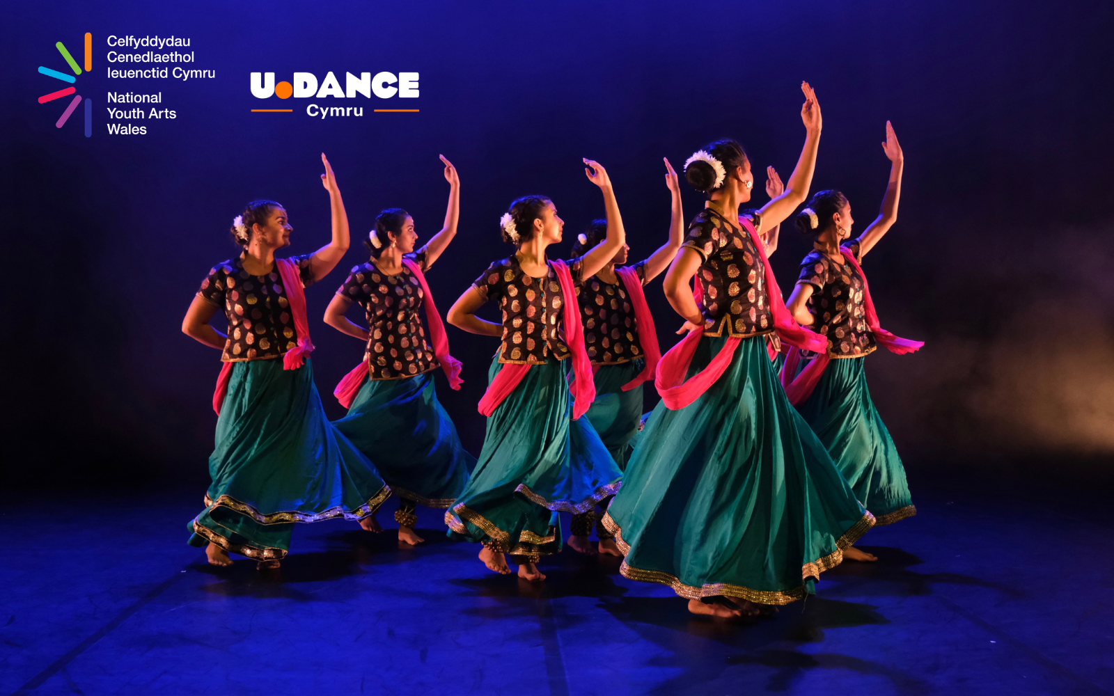 Enwau mawrion o’r byd dawns a theatr gerdd i helpu i ddathlu perfformio ledled Cymru