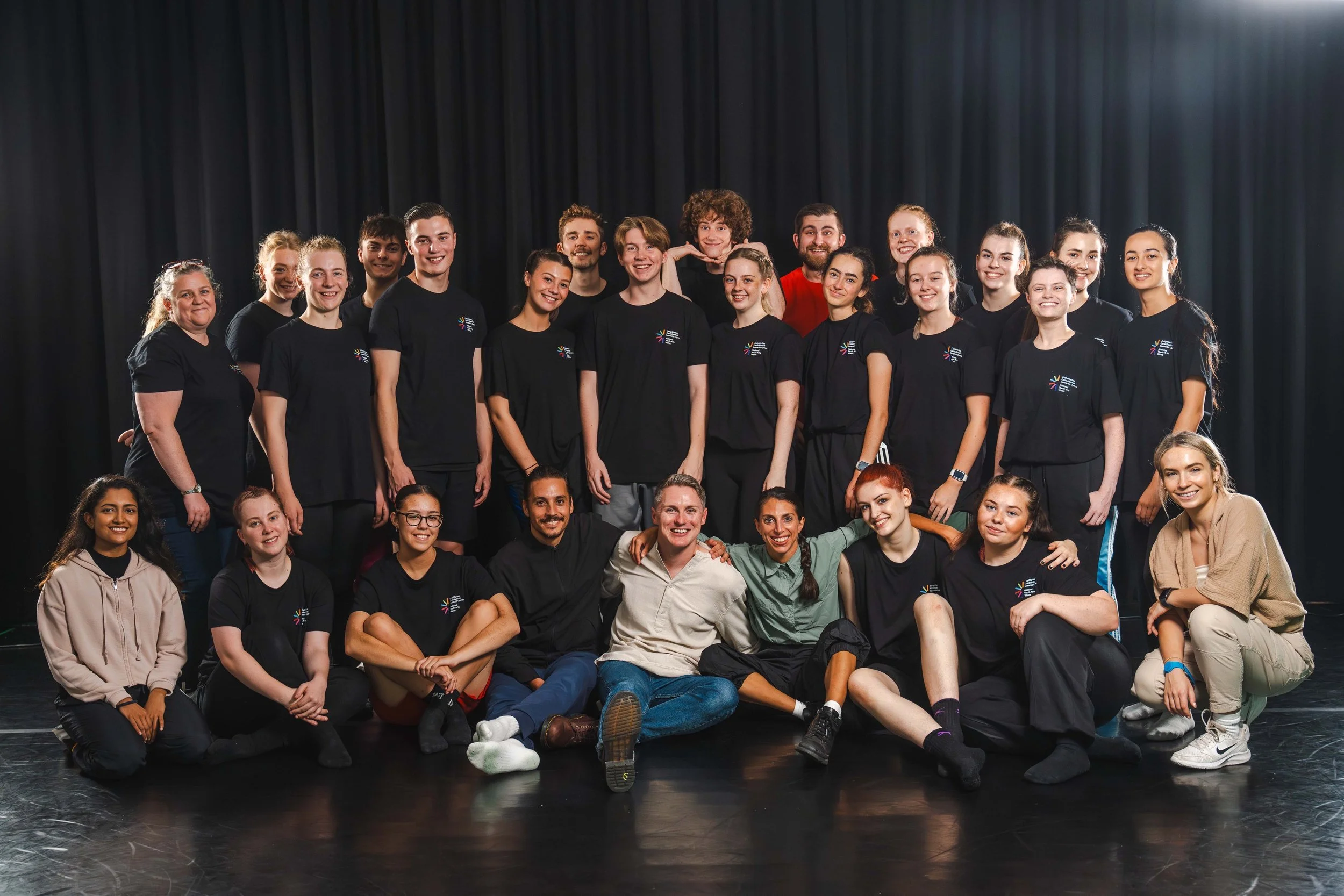 Dawns Genedlaethol Ieuenctid Cymru i berfformio gwaith newydd gan y coreograffydd Mario Bermúdez