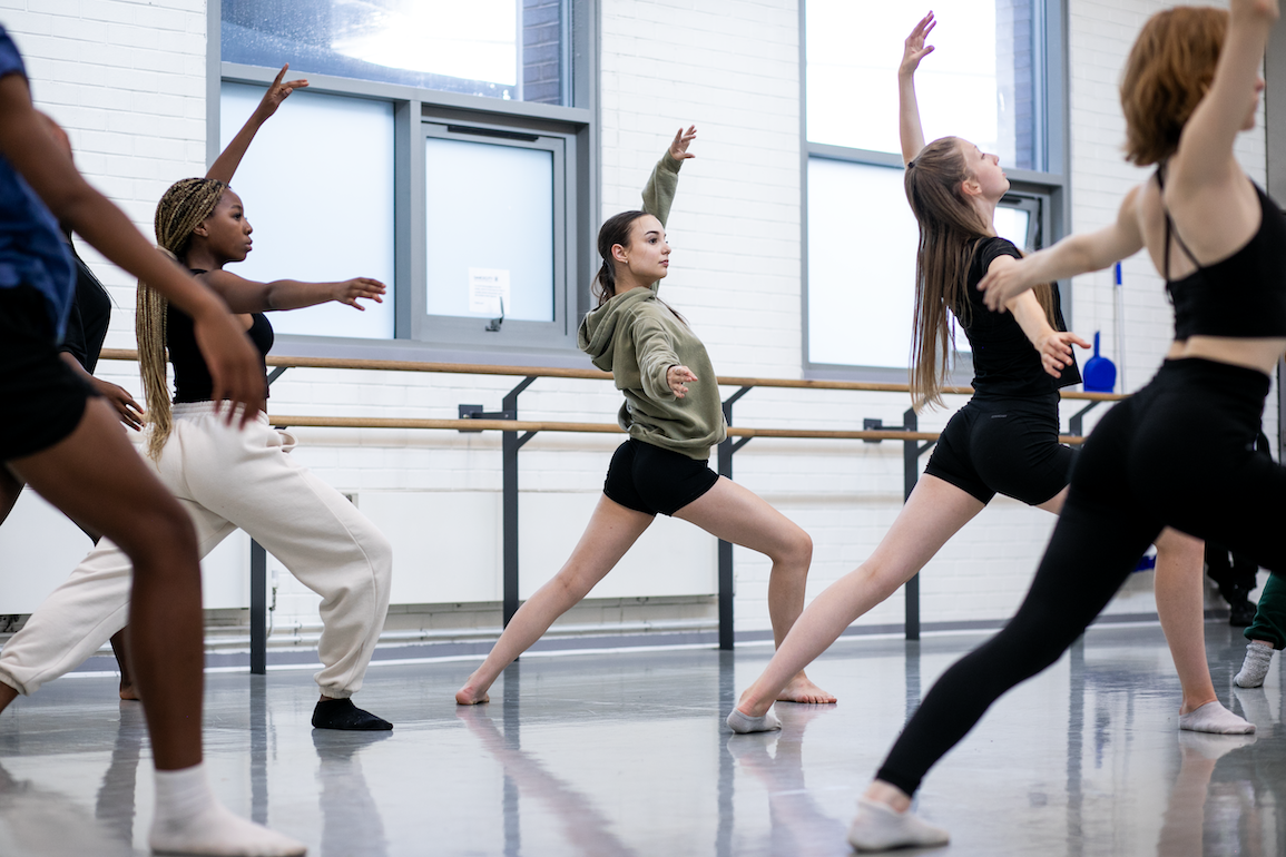 elliot smith dance26.png