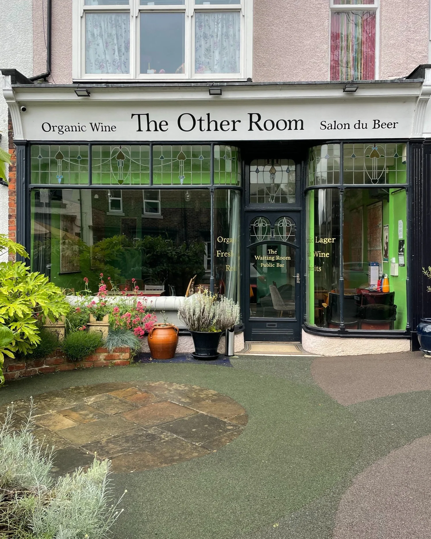 The Waiting Room Vegetarian Restaurant - Award Winning Food in Eaglescliffe