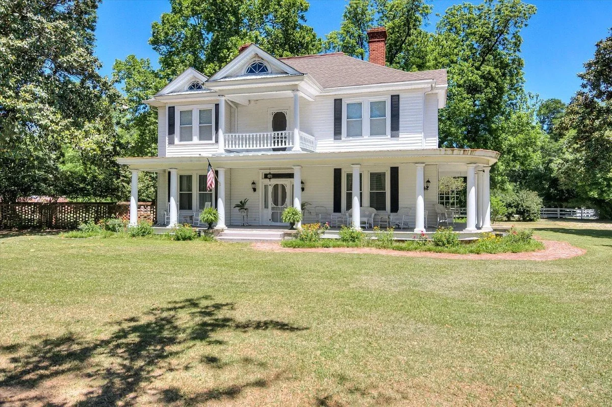 1900 Colonial Revival house Aiken South Carolina - 1 - front view