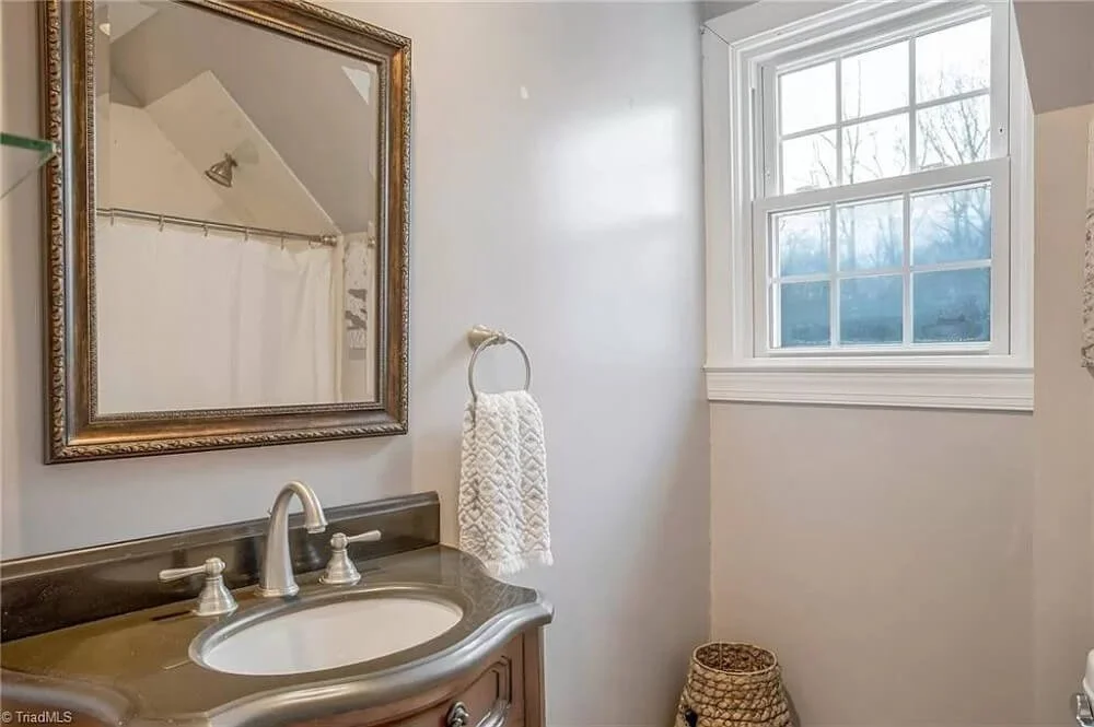 1940 Single Family house High Point North Carolina - fourth bathroom.jpeg
