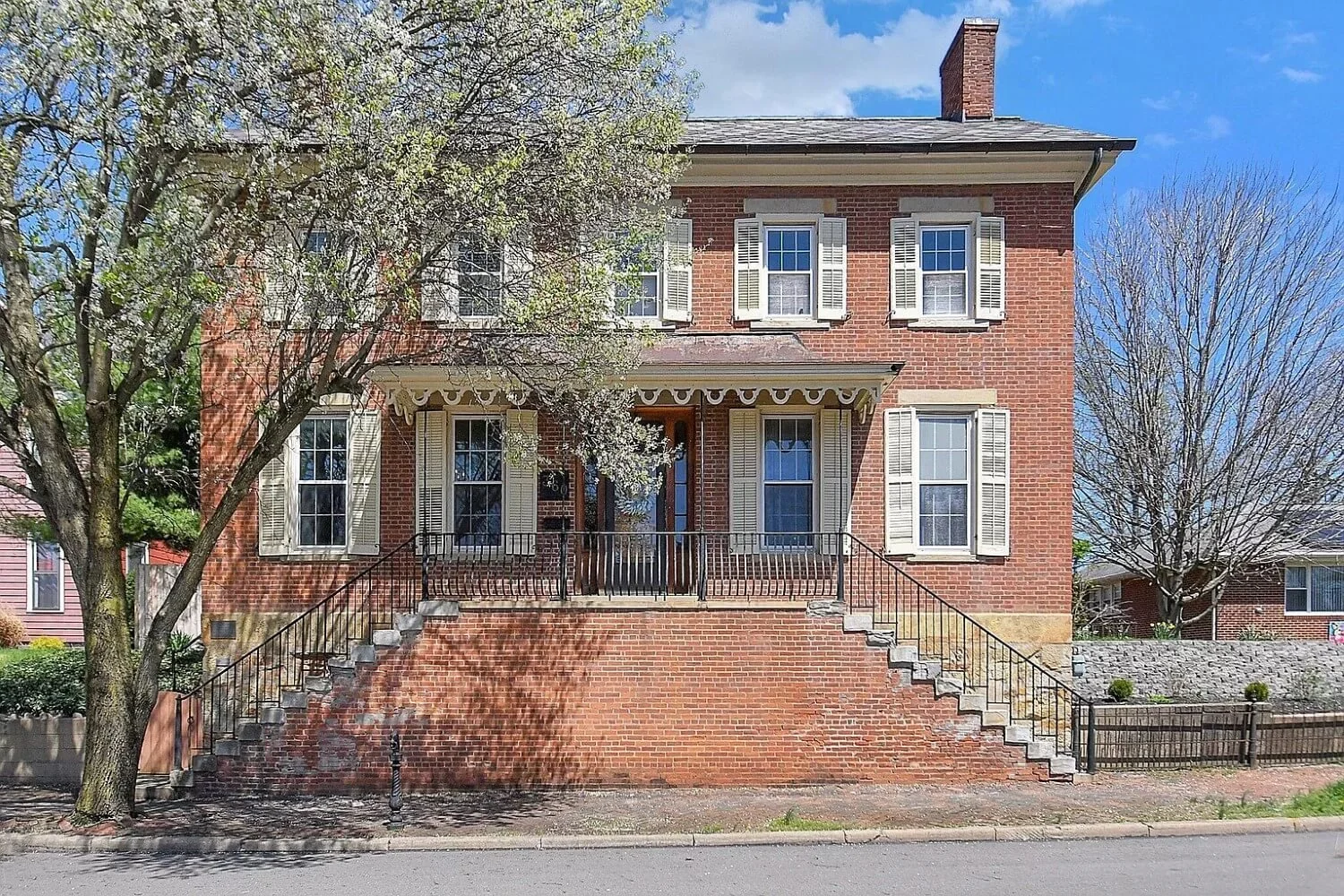 1826 Single-Family house in Circleville, Ohio - $325k