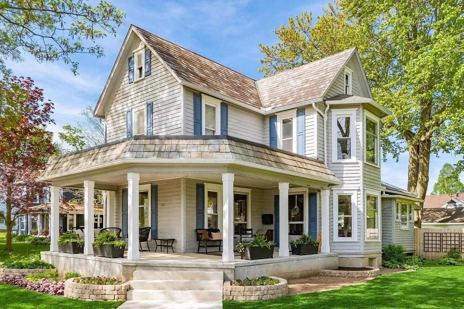 1916 Single-Family house in Johnstown, Ohio - $369k