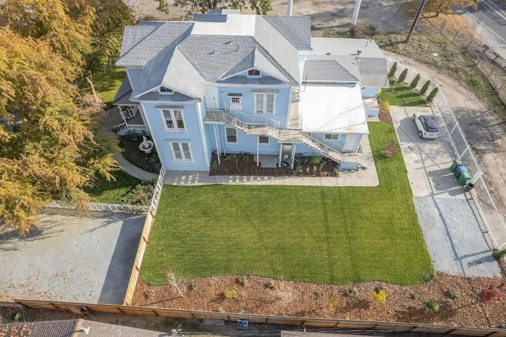 1905 Victorian house Selma California - aerial view.jpeg