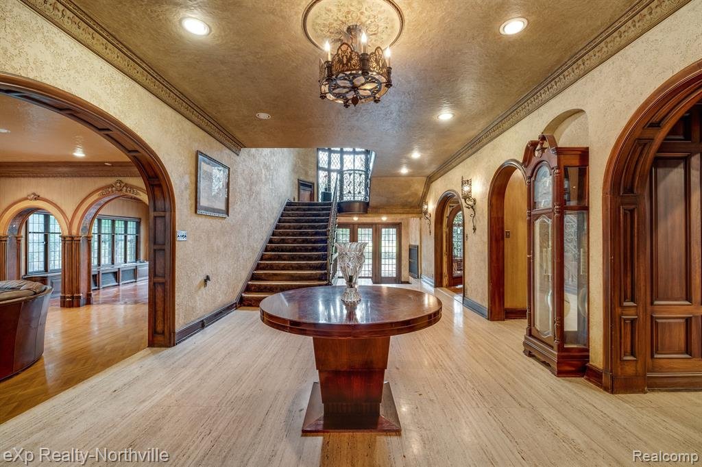 1928 Tudor house Detroit Michigan - foyer.jpeg