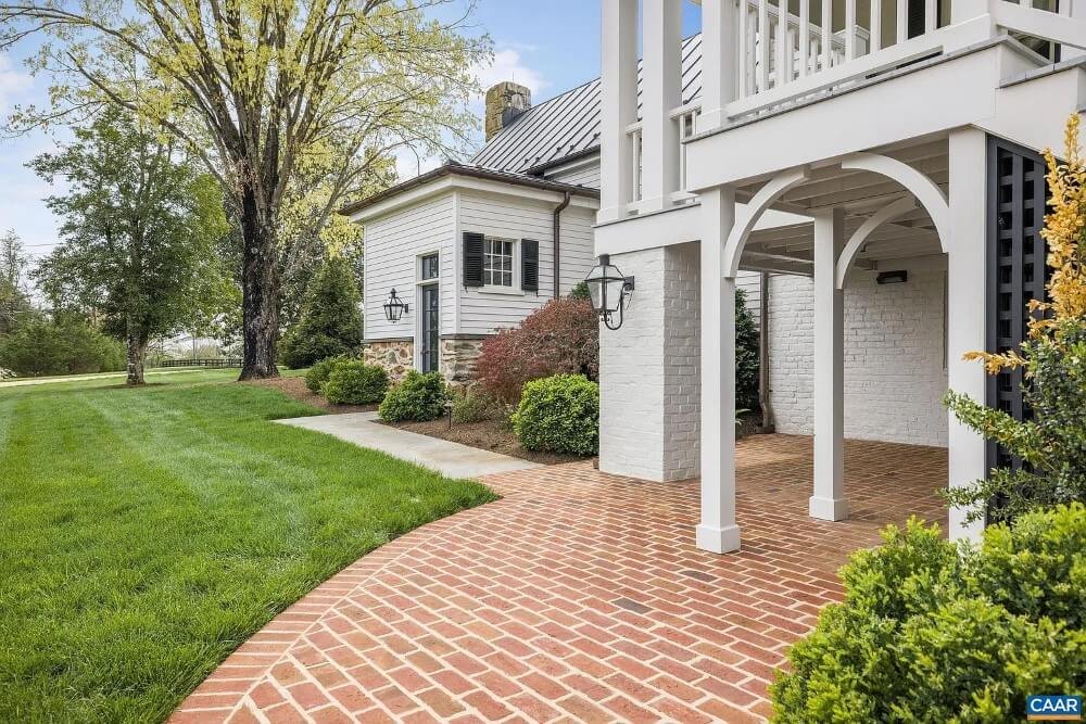 1812 Historic house Charlottesville Virginia - 43 - garden.jpeg