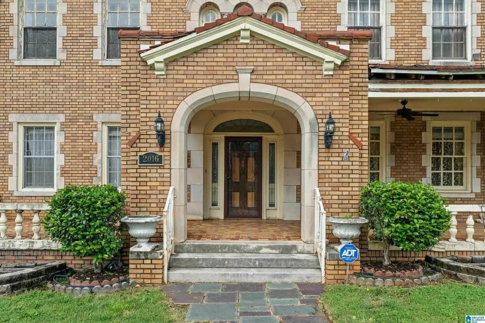 1930 Historic Schilleci home Bessemer Alabama - 3 - front view.jpeg