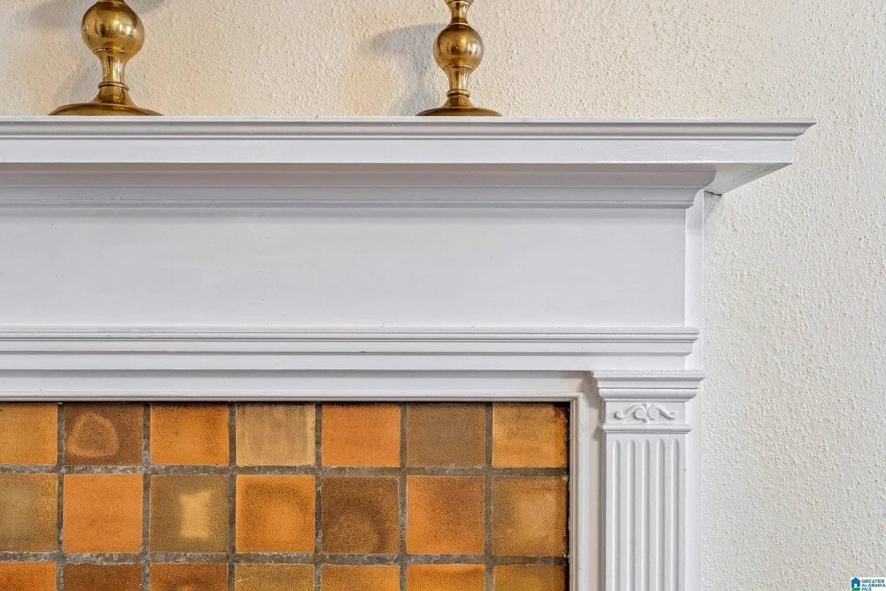 1930 Historic Schilleci home Bessemer Alabama - 33 - fireplace.jpeg