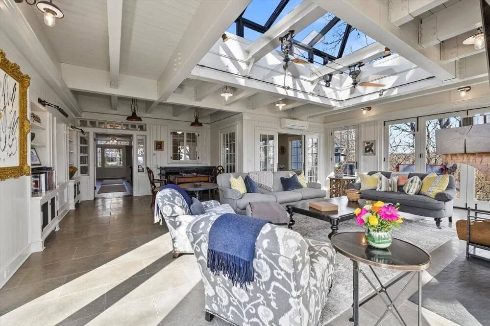 1927 Colonial Revival house Mukwonago Wisconsin - 22 - living room.jpeg