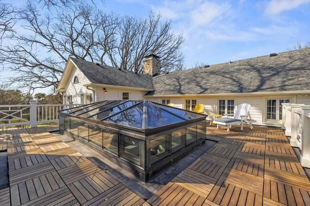 1927 Colonial Revival house Mukwonago Wisconsin - 41 - veranda.jpeg