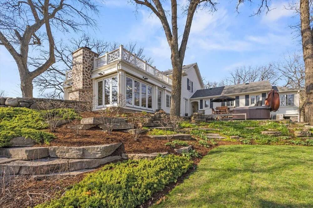 1927 Colonial Revival house Mukwonago Wisconsin - 50 - backyard.jpeg