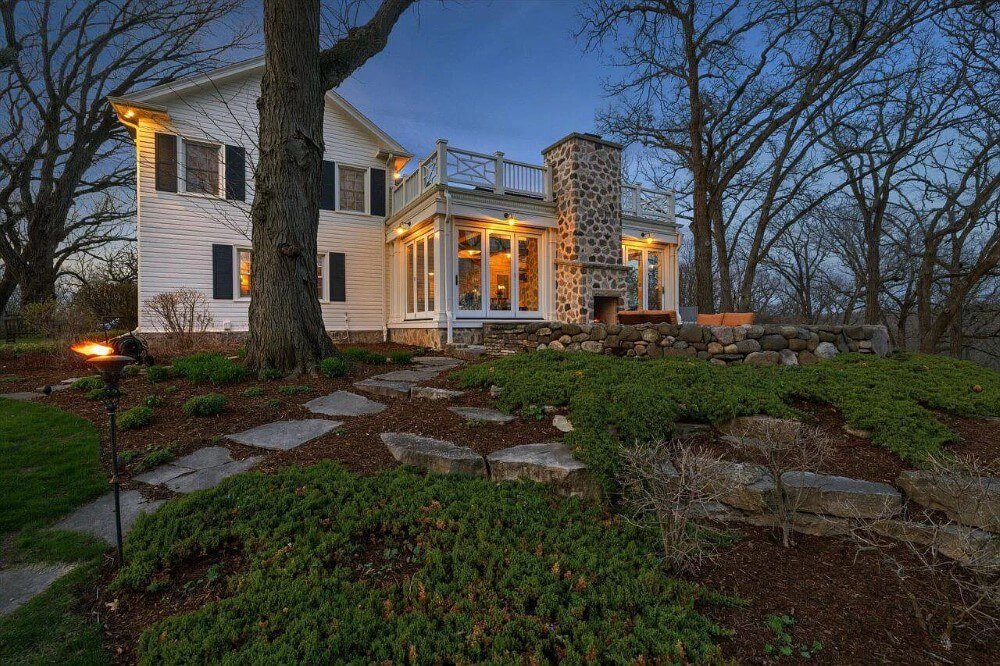 1927 Colonial Revival house Mukwonago Wisconsin - 56 - backyard.jpeg