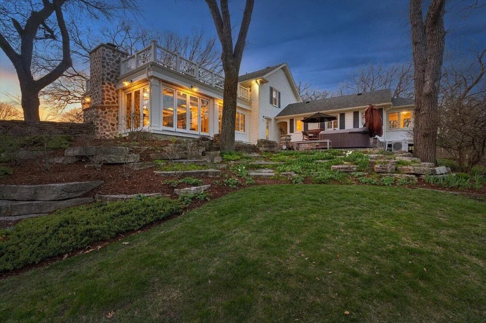 1927 Colonial Revival house Mukwonago Wisconsin - 57 - backyard.jpeg