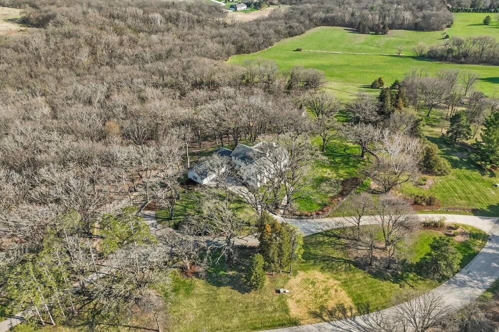 1927 Colonial Revival house Mukwonago Wisconsin - 62 - aerial view.jpeg